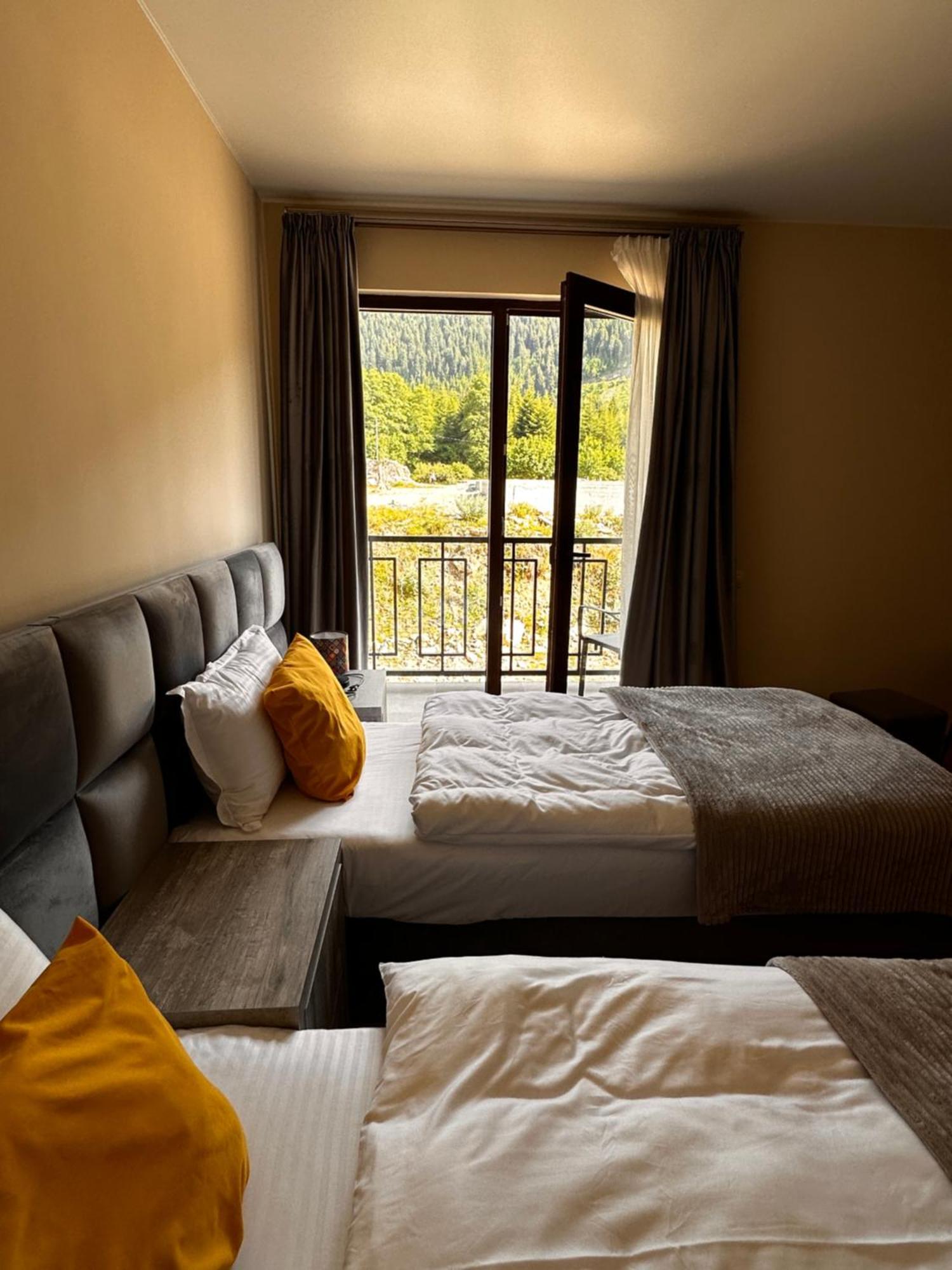"Panorama" Kakhri Hotel Mestia Luaran gambar
